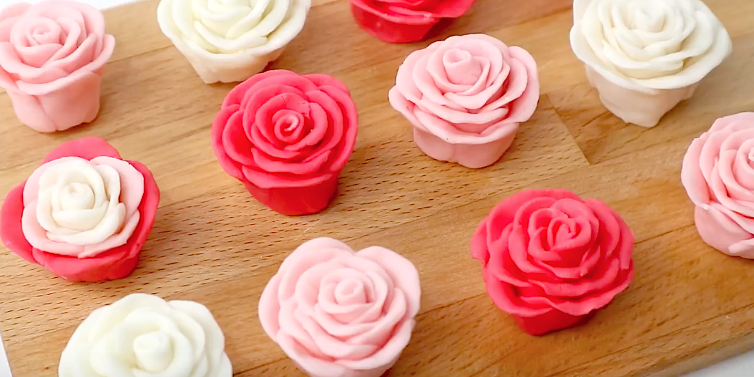 用美食表达爱,白巧克力玫瑰