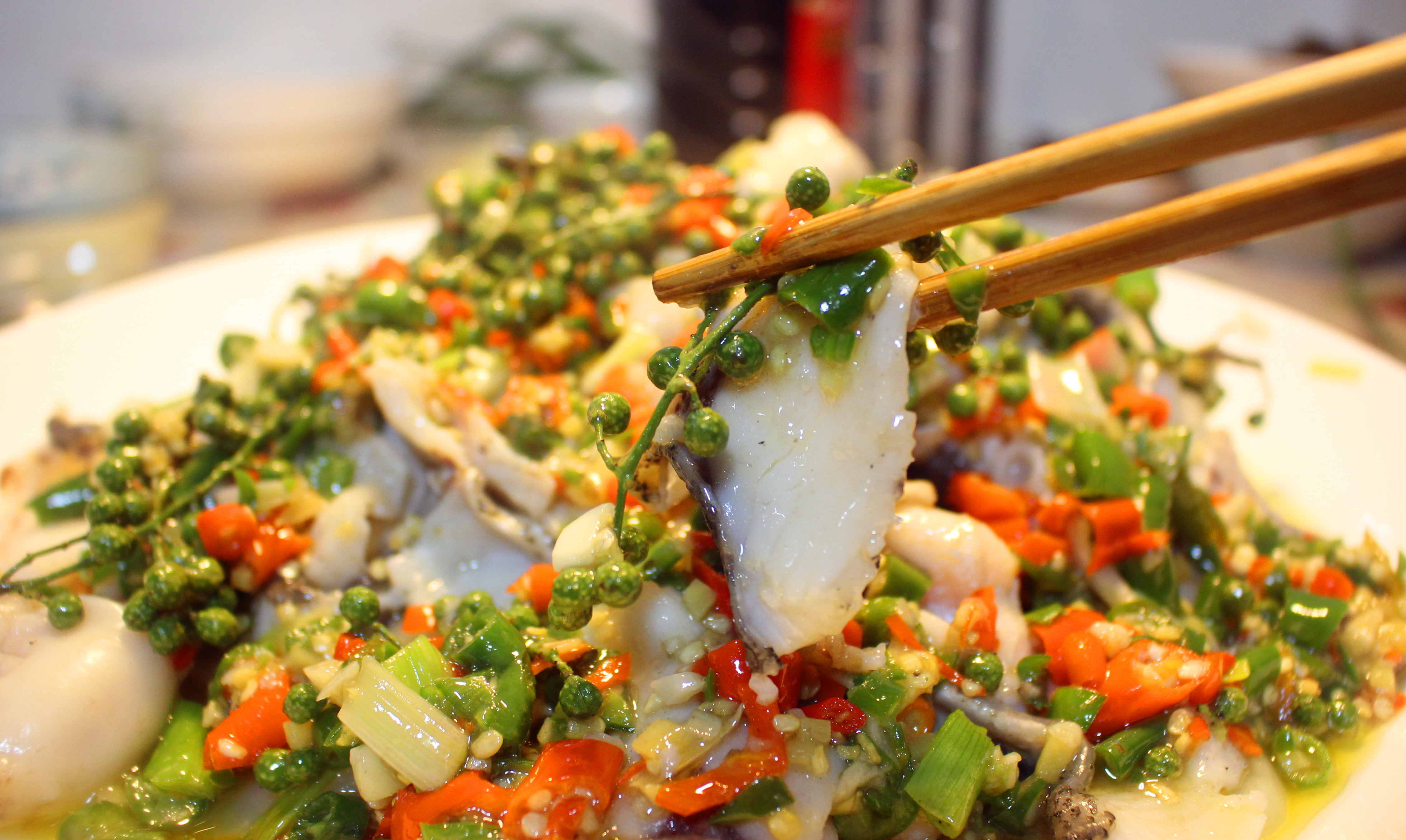 吃了几十年水煮鱼才发现鱼肉可以凉拌,3分钟学会,看着就流水口