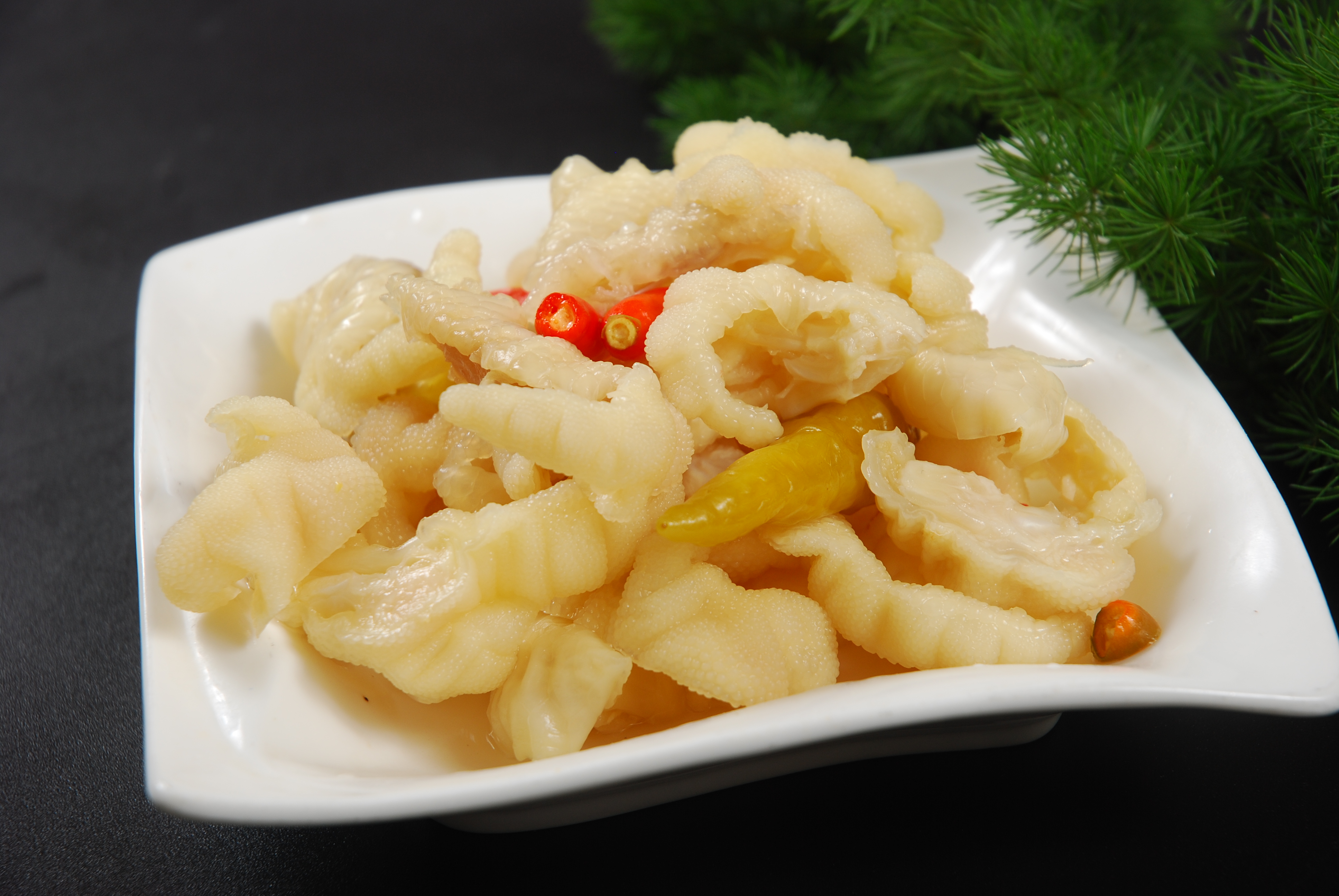 大厨教你在家做正宗泡椒凤爪,配料和方法都详细,好吃得不行