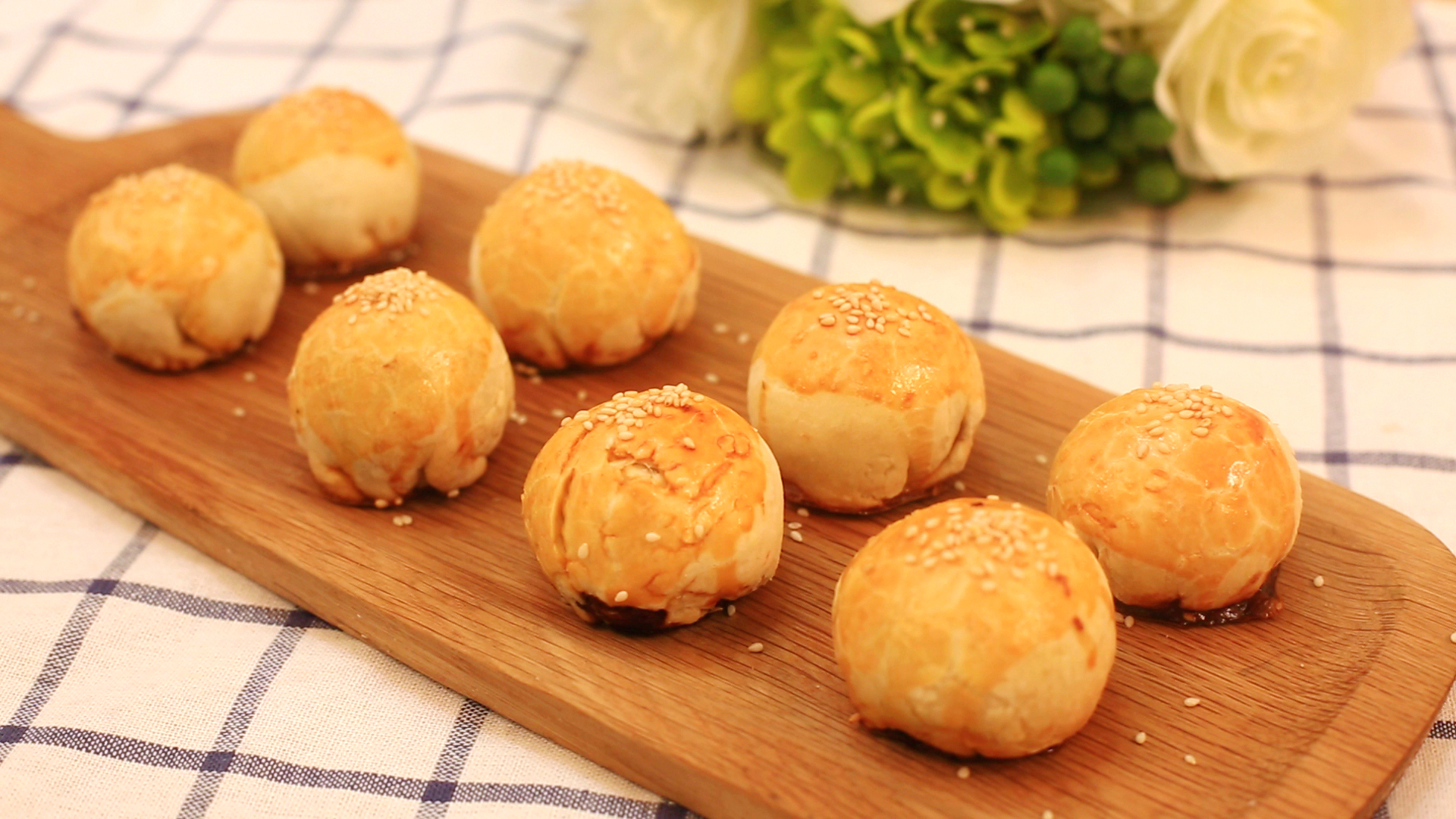 网友只为买这个来的西安 吃了“红豆酥”此生无憾