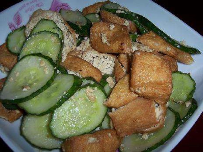 黄瓜豆腐炒鸡蛋,能够美白抗衰老,你吃过吗?