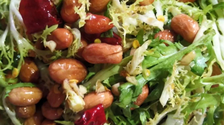 家常版苦苣凉拌花生豆,我的最爱,太好吃了