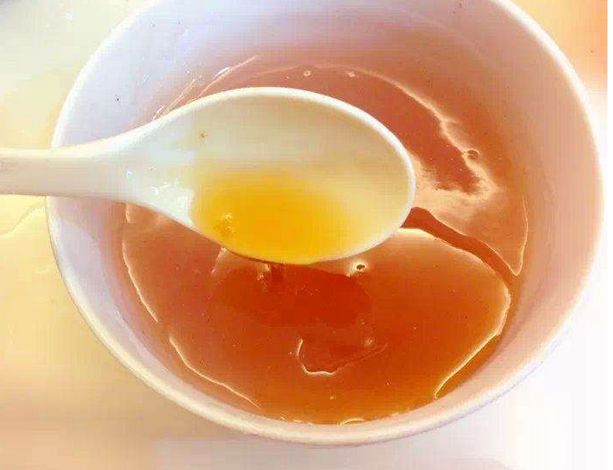 女性更年期来了?别担心,常吃这4种食物,补血养气治失眠