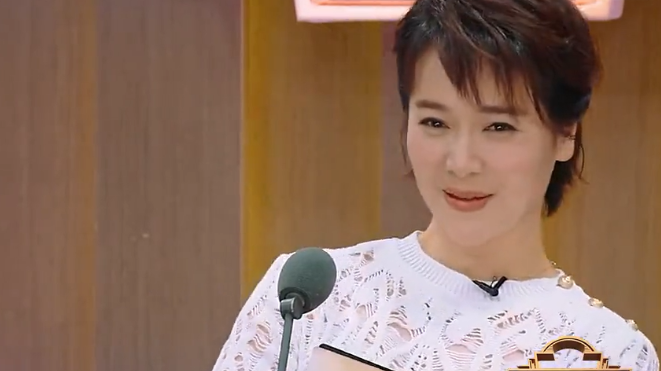 左小青配音《美人鱼》若兰,众人听到怀疑就是张雨绮本人