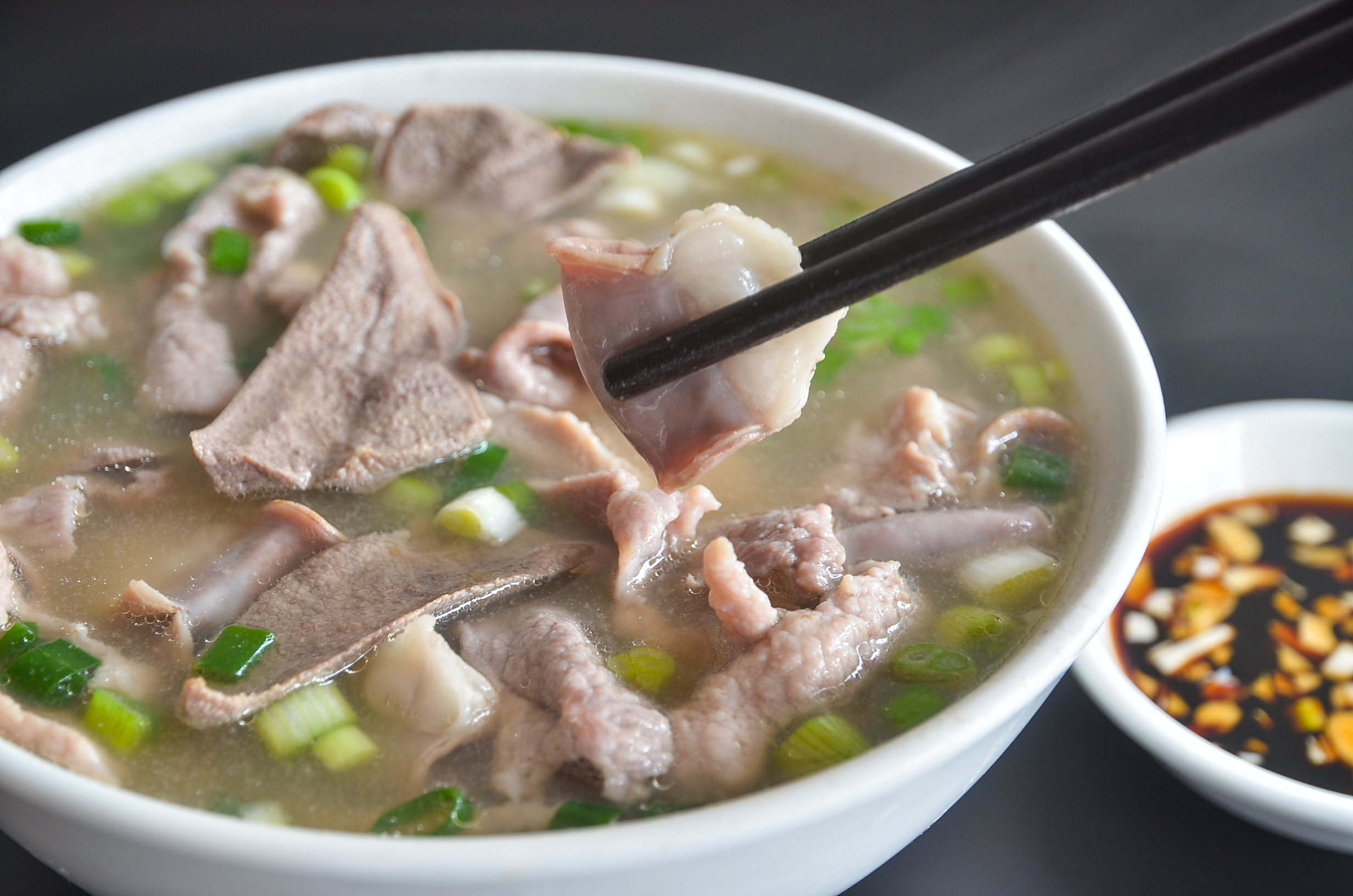 广东特色美食:猪杂汤饭,大厨教你详细的做法!