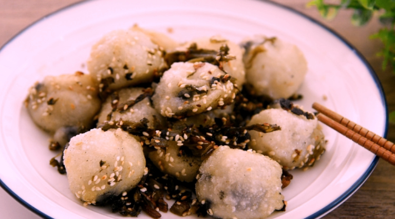 炒汤圆外酥内糯,咸甜可口!