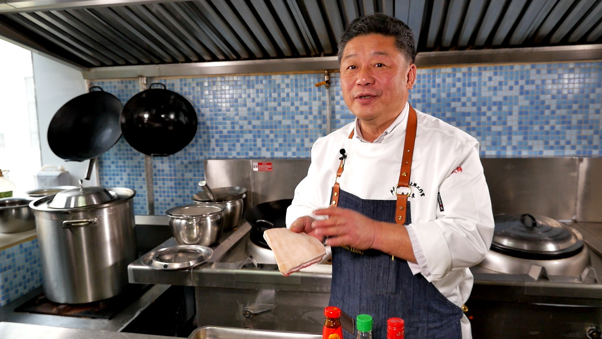 带皮猪肉一定要进行这步操作!否则,口感不佳,还会病从口入!