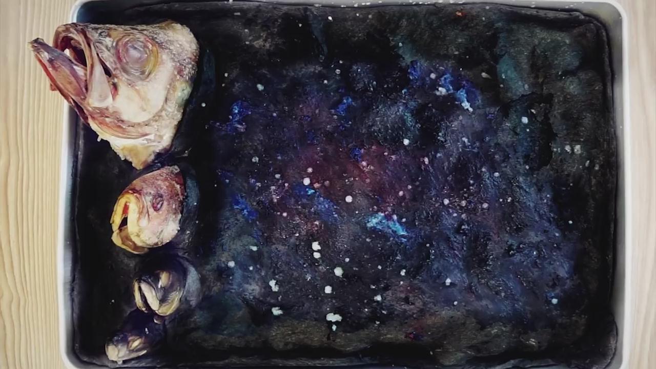 英国黑暗料理代表作,仰望星空派,你有勇气尝试吗?