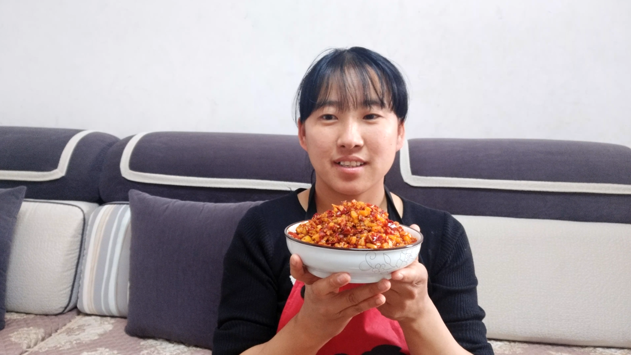 土豆丝吃腻了吗?教你在家做土豆酱,大人小孩都抢着吃,太香了!