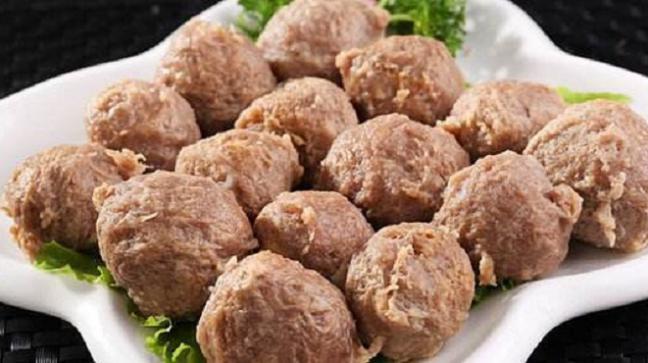 在家自制牛肉丸,鲜香滑嫩简单又美味,以后不用出去买了