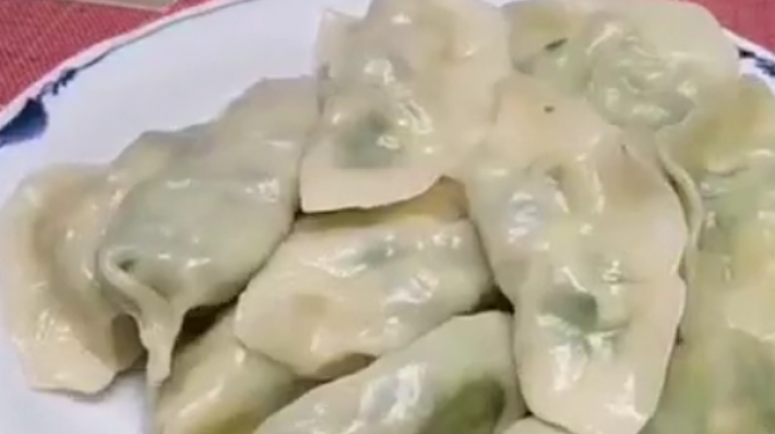 韭菜鸡蛋饺子最好吃的做法,又香又简单,看一遍就会!