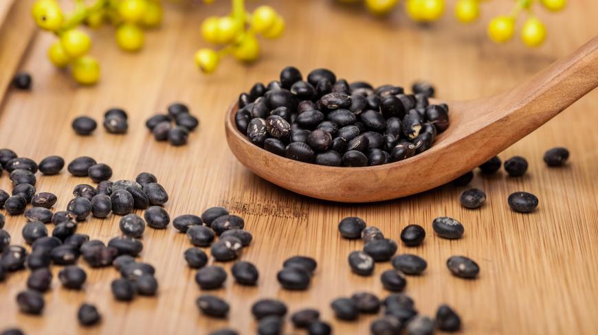 “补药一大堆,不如黑豆来一把”,黑豆有哪些功效与作用?