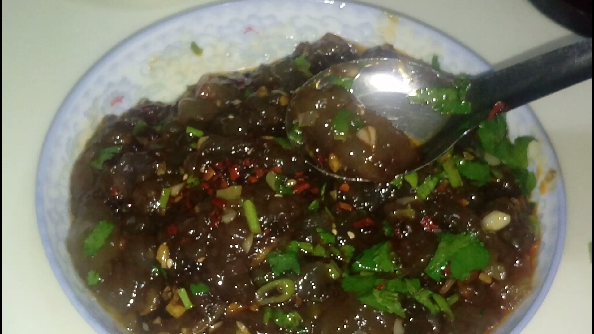 街头小吃炒凉粉的详细制作方法,不容错过哦