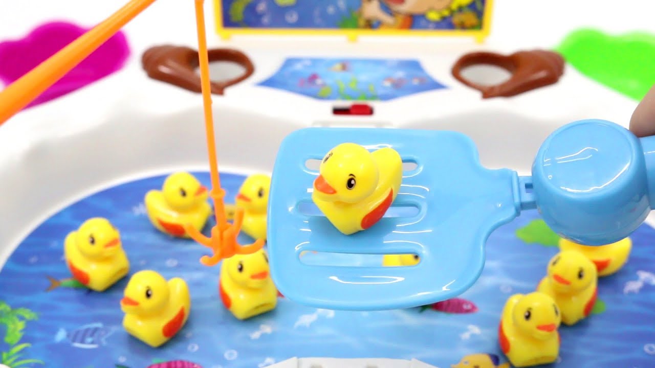 卡通益智玩具可爱的玩具小鸭子
