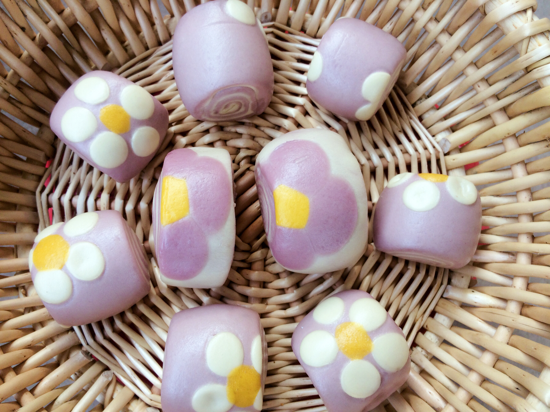 普通馒头只需一招变梅花馒头