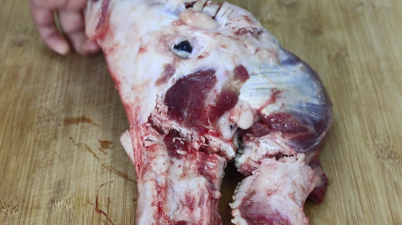 凉拌猪头肉这样做才香,好吃到根本停不下来,每次一做就是一大盆