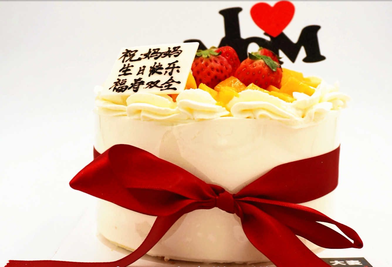 4分半钟,从蛋糕胚到三层水果蛋糕,10年经验蛋糕师傅亲身教学!