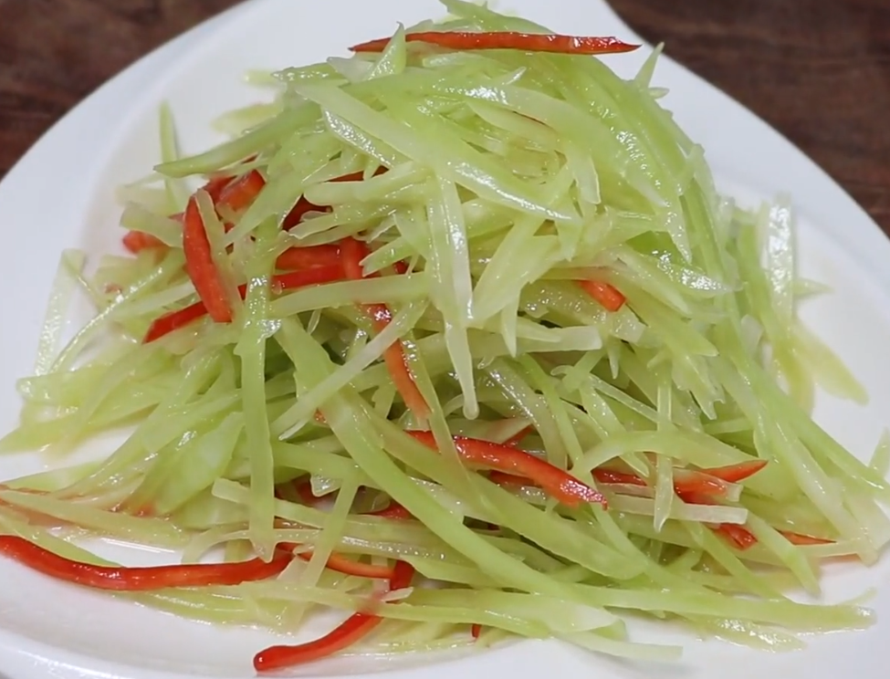 3分钟学会凉拌笋丝,这么做简单又美味,清脆又爽口