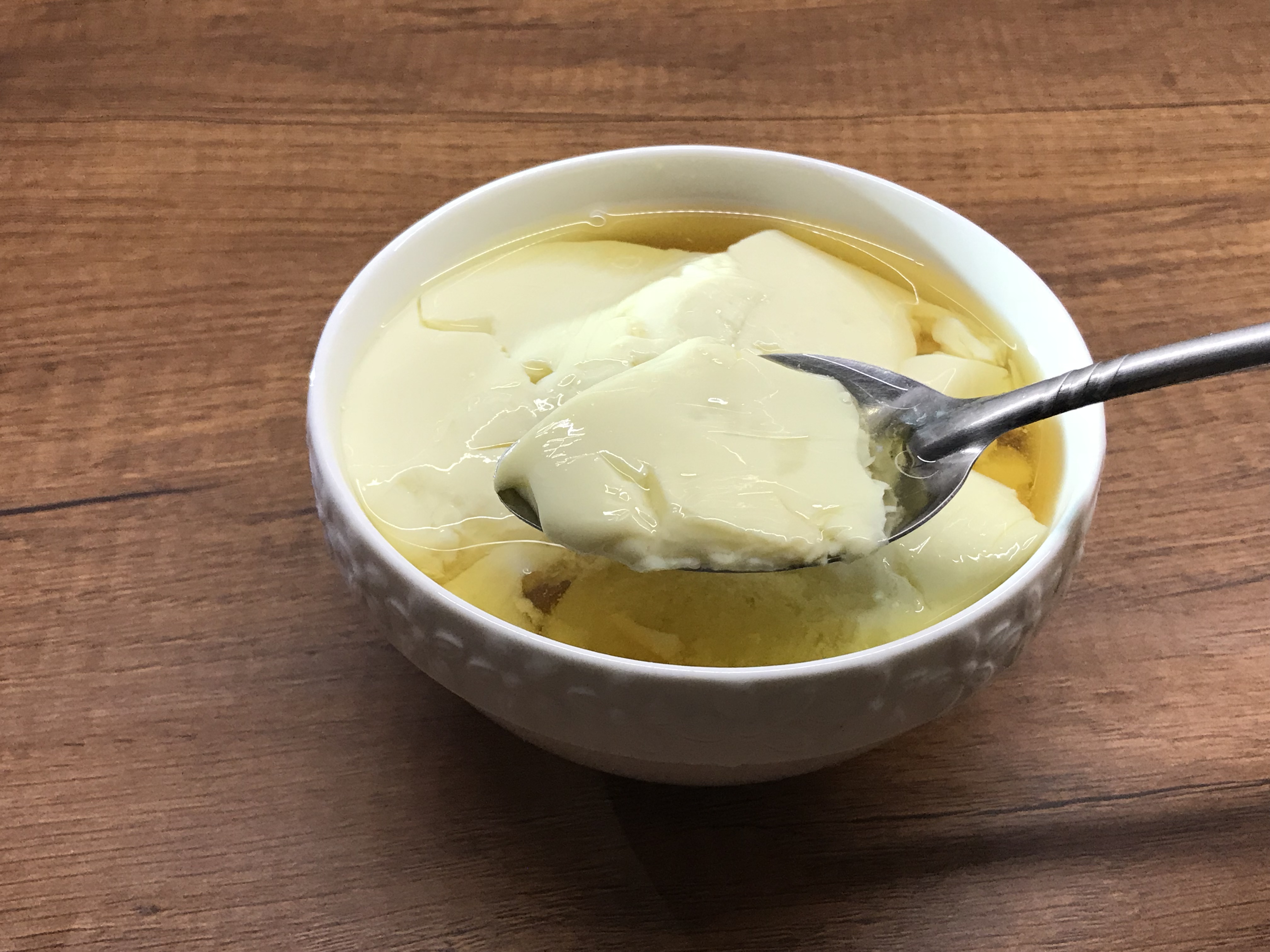 一碗黄豆,怎么变成了嫩滑如水的豆腐脑,秘密都在这里