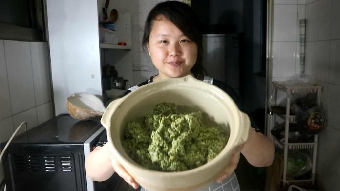 教你做一锅儿时奶奶常做的小菜豆腐,青嫩鲜香,吃起来回味无穷