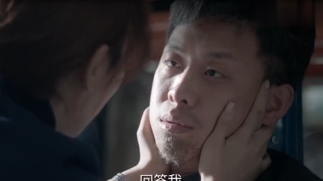 鸡毛飞上天:为救陈江河,杨雪被迫嫁给阮文雄,变卖了杨氏集团!
