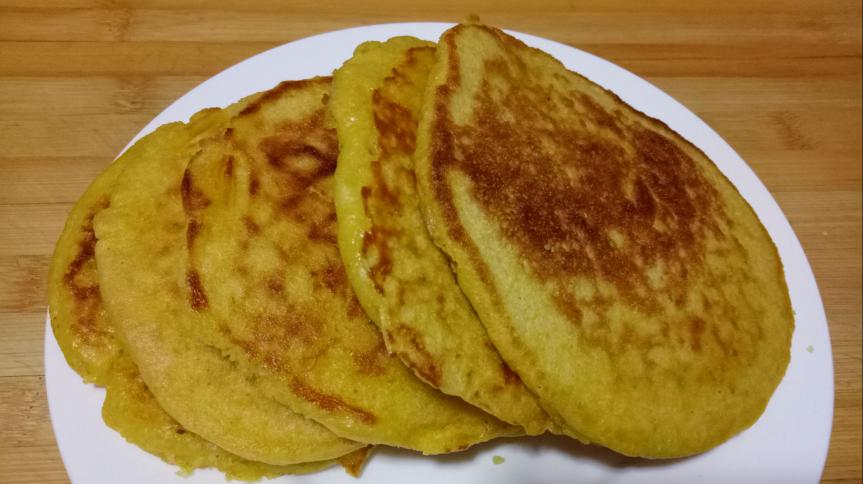 玉米饼的家常做法,不用擀面,不用揉面,香甜又好吃
