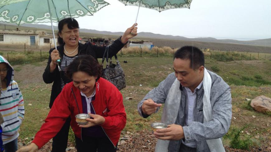 最值得骄傲的新疆土饮料,一般人都不敢喝,你敢试试吗?