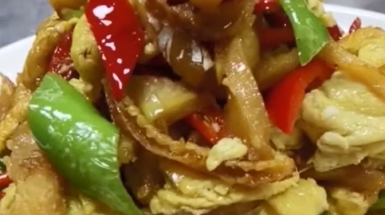 简单美味明太鱼干炒鸡蛋的美食教程,营养又美味,快来围观吧