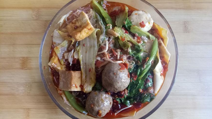 自制麻辣烫的家常做法,麻辣鲜香,好吃又好学