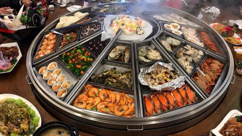 这种美食价格昂贵,产量稀少,在这里却成常见物