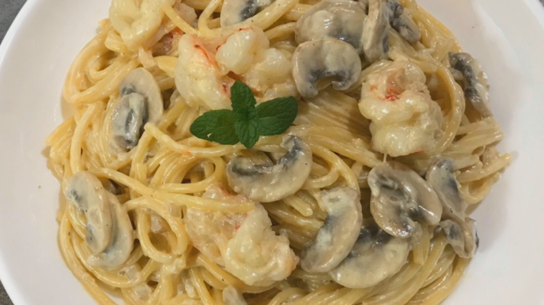 奶油蘑菇意面 浓浓的奶香 口感丰富