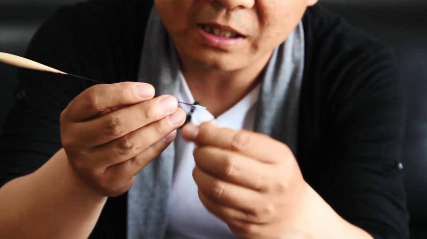 是去野钓鲫鱼还是野钓鲤鱼?一定先想好,因为工具和钓法完全不同
