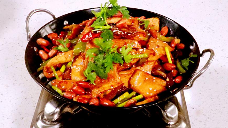 美味的干锅千叶豆腐、教你在家做出来、全家人都夸好吃