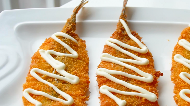 外面的油炸食品不健康怎么办,自家厨房制作炸沙丁鱼排