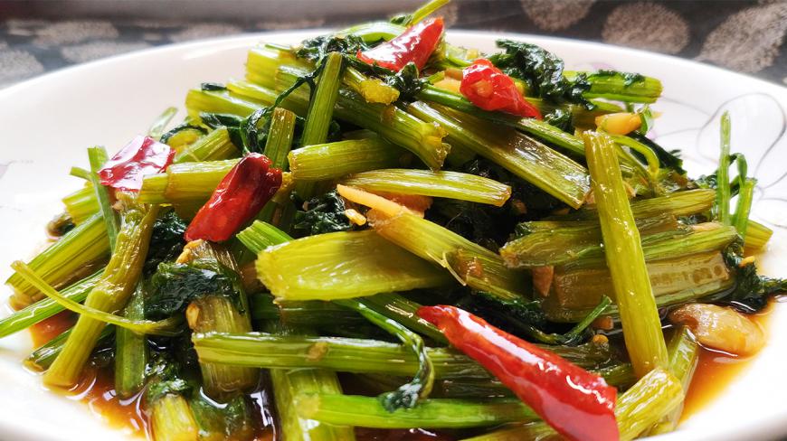 杨颖讨厌的一种菜:殊不知它鲜香润口,连茎带叶一起炒很是美味