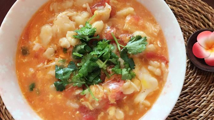 正宗“疙瘩汤”这样做才对,大厨的诀窍在这,一次喝个几大碗