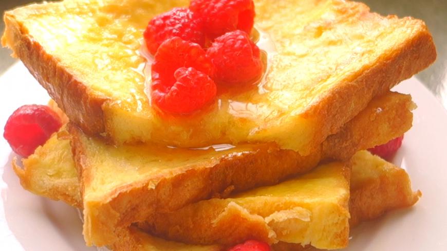 两个鸡蛋,一杯牛奶,教你做营养丰富的法式吐司