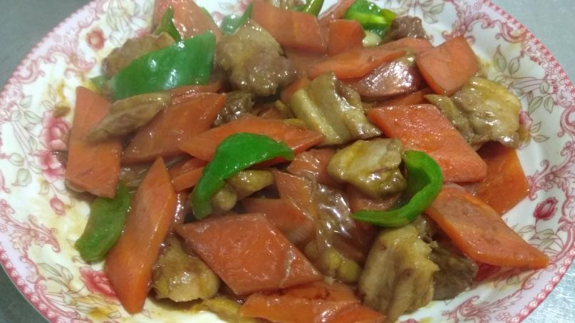 胡萝卜炒肉,简单好吃的家常菜