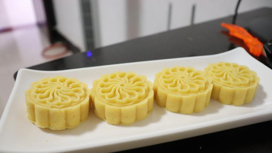 自制绿豆糕,口感松软、细腻好吃,做法简单易学