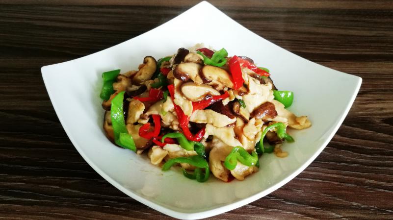 香菇别再炒青菜了,和这个食材一起炒有荤有素,比红烧肉还好吃