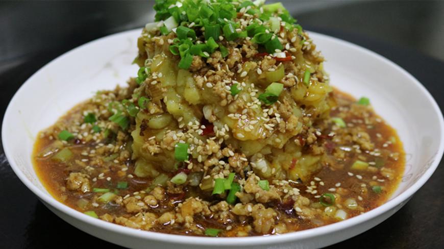 土豆泥这样做才好吃,吃一口就停不下来,做法非常简单,果断收藏