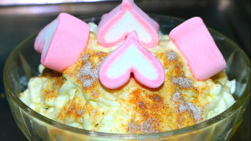 夏天喜欢吃冰激凌?1分钟教你自制冰激凌,做法简单又好吃