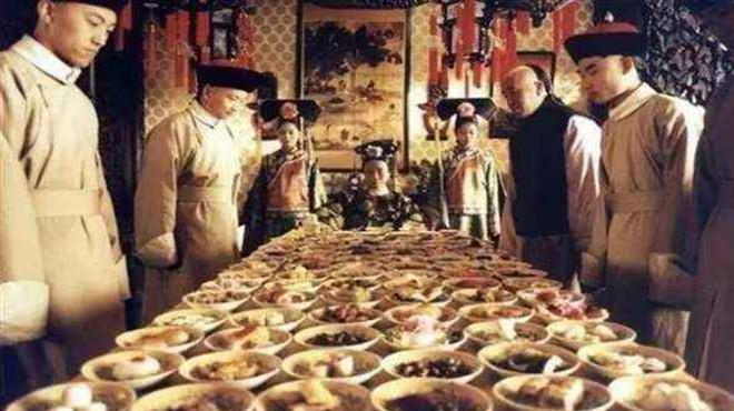 慈禧开销最大的一顿寿宴,吃掉国库700万两白银,为亡国铺垫