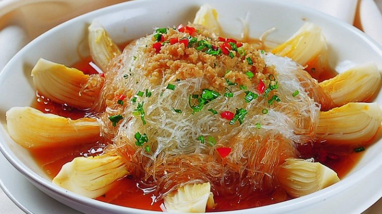 蒜蓉娃娃菜这样做超下饭,操作简单易上手,味道鲜美,越吃越香