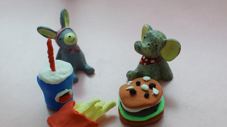 超轻粘土手工做可乐汉堡套餐,过家家游戏用起来,食物萌萌哒