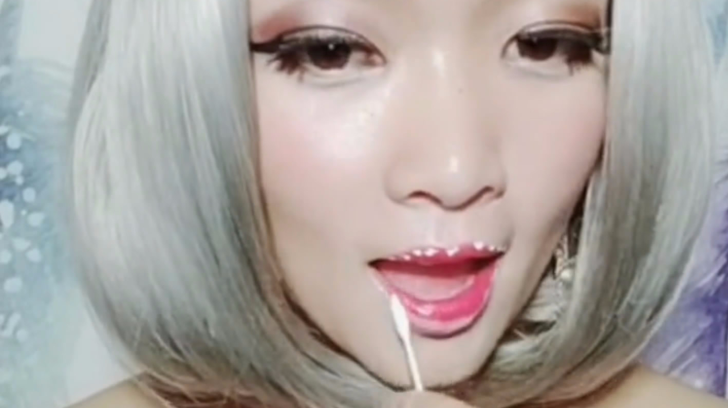 再大嘴巴的女生,学会这个方法,也能变成樱桃小嘴