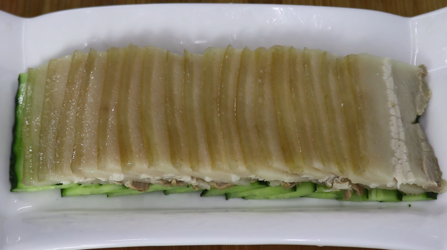 舌尖上的川菜——蒜泥白肉,这个季节最佳下酒下饭菜,百吃不腻
