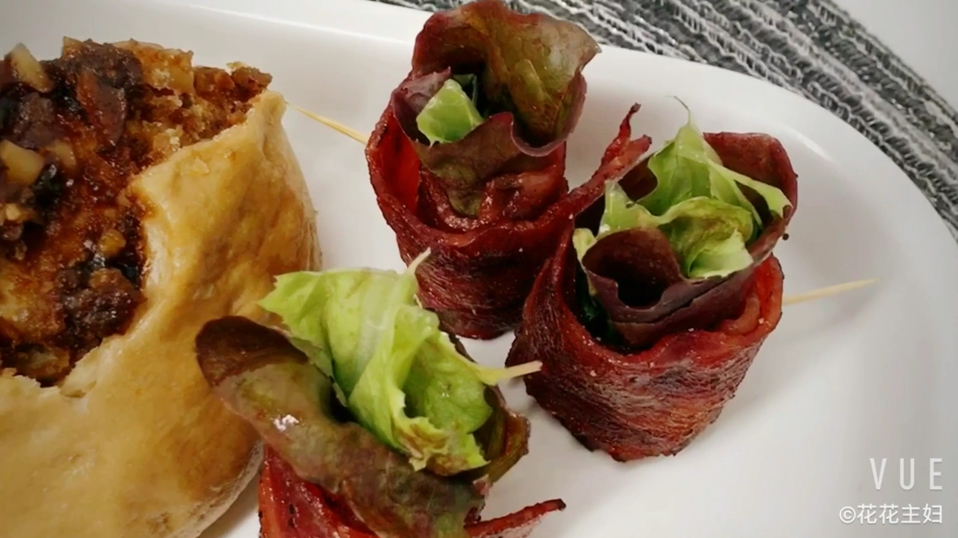 早餐一角,培根生菜卷,阳台种菜的妙用