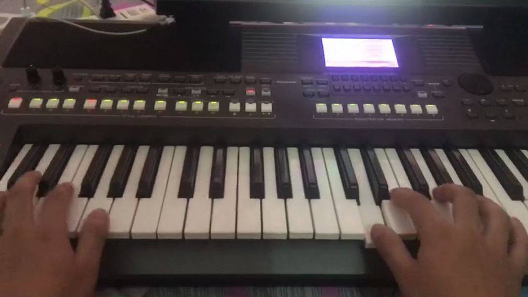 电子琴演奏好听的《咖喱咖喱》