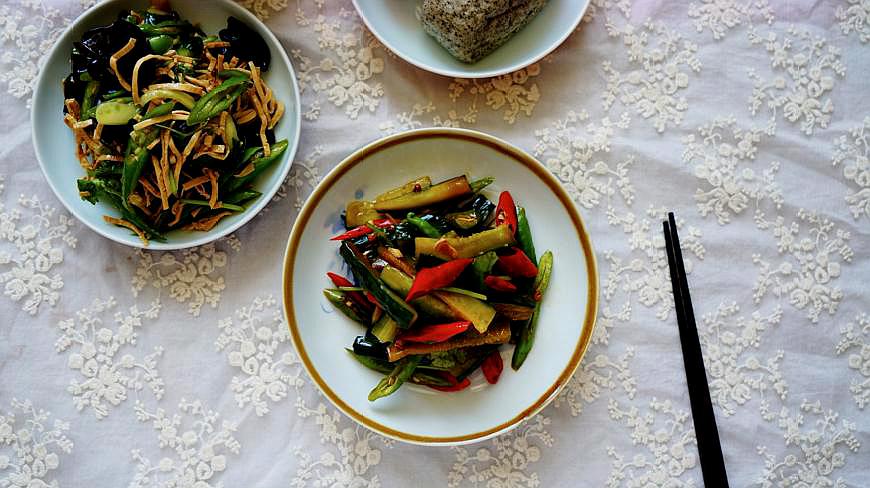 [图]超详细步骤教你制作炎热夏季超级爽口的小菜-秘制香辣酱黄瓜